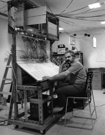 Sal Martirano with the Sal-Mar Construction in the Univ. of Illinois EMS (1973)